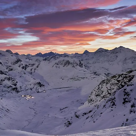 Montespluga ماديسيمو